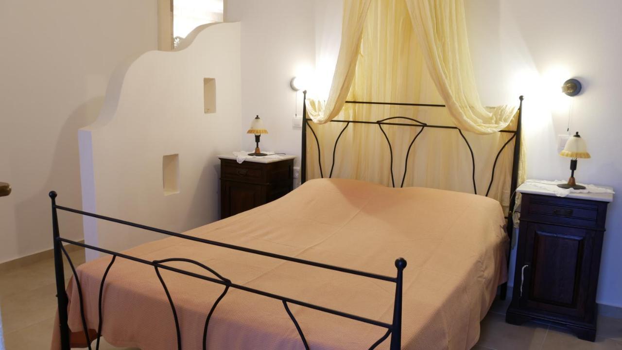 Pepi'S Rooms Triovasalos Экстерьер фото