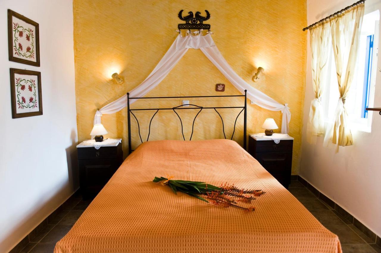 Pepi'S Rooms Triovasalos Экстерьер фото
