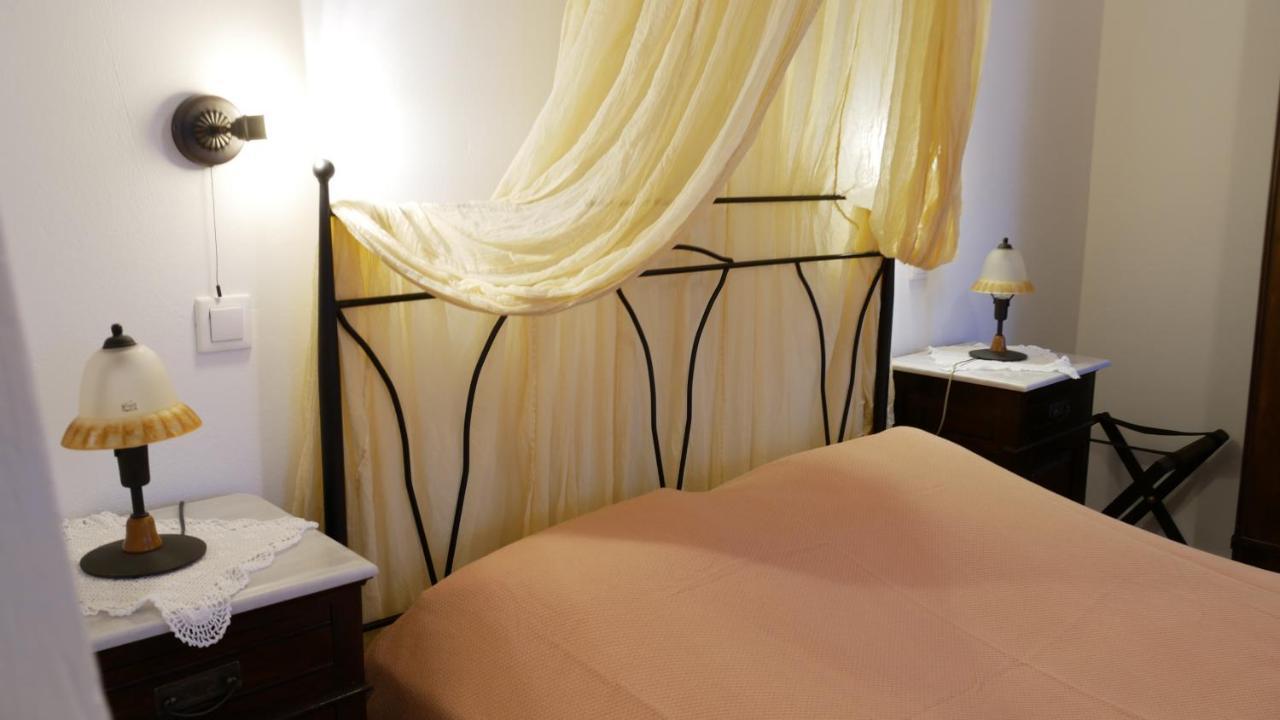 Pepi'S Rooms Triovasalos Экстерьер фото